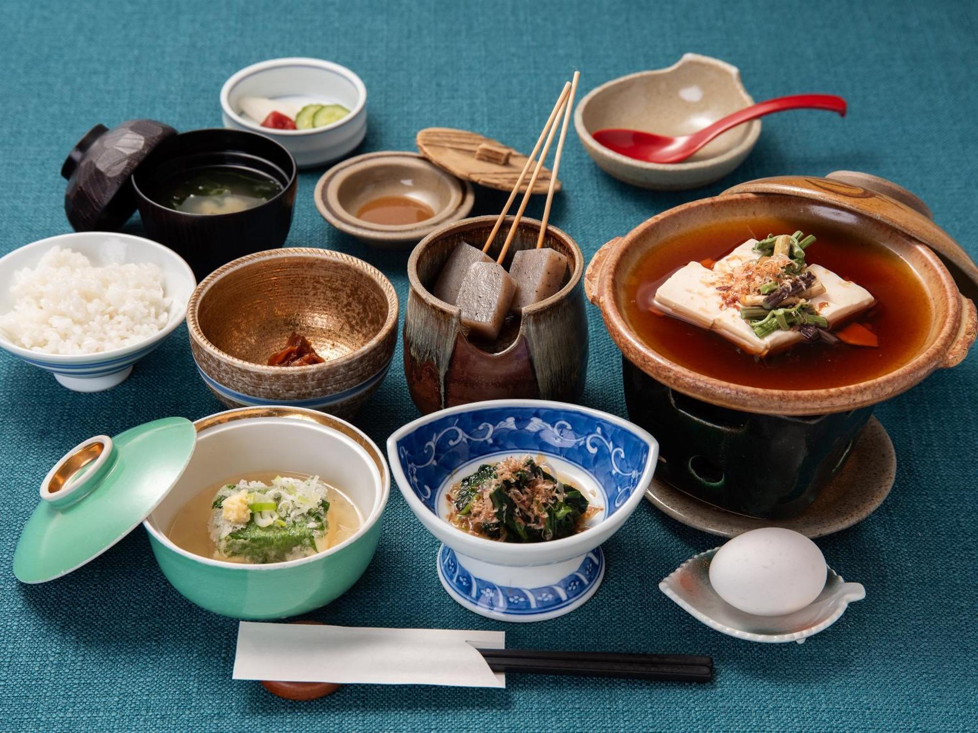 Togakubo Hotel Isehara Buitenkant foto